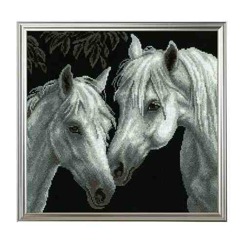 687 Набор для вышивания Hobby&Pro 'Белые кони', 29*27 см арт. 449227810